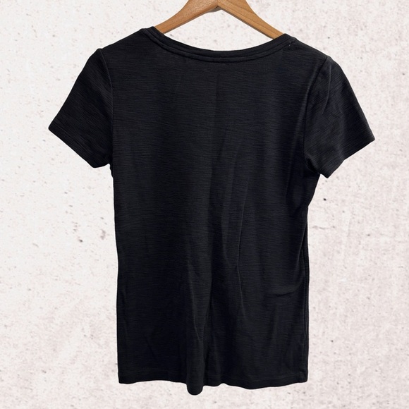 Tommy Bahama Black Fitted Short Sleeve T-Shirt - Picture 2 of 3